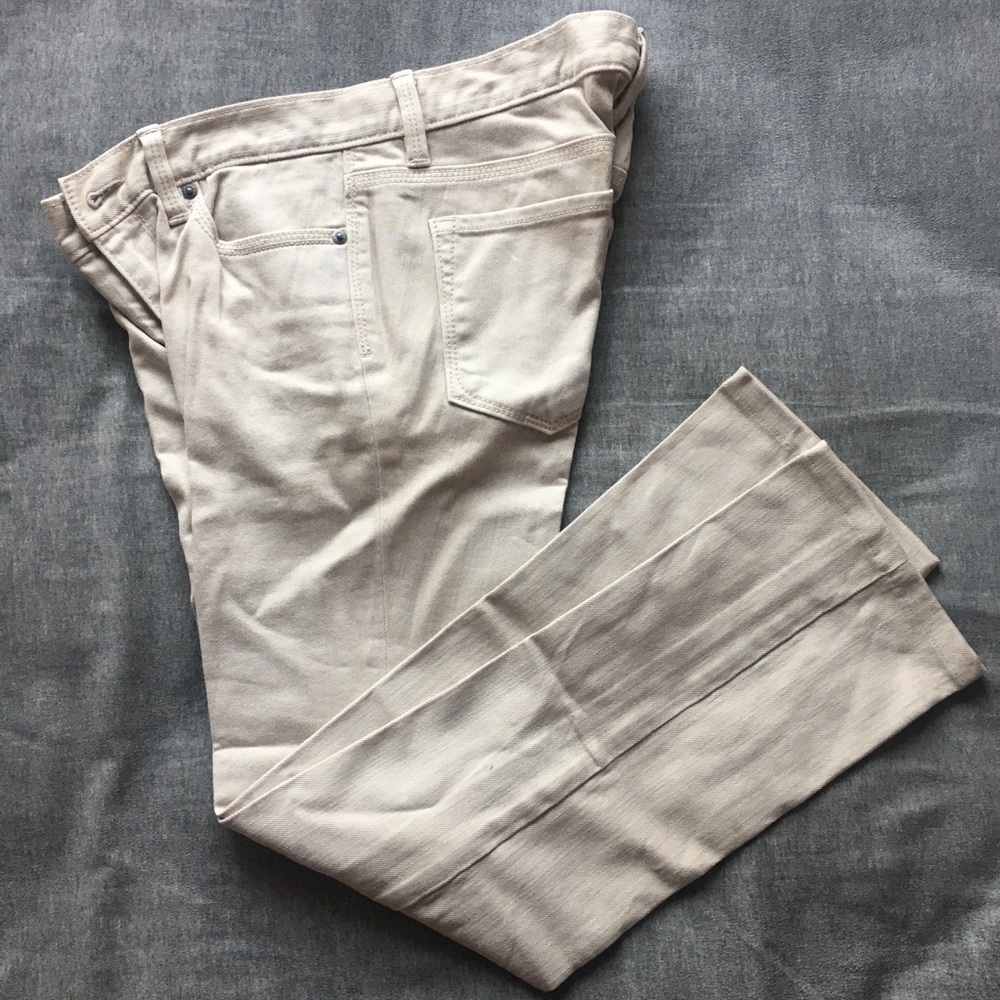 🍉  LOFT Modern Slim Straight Leg Cream Jeans